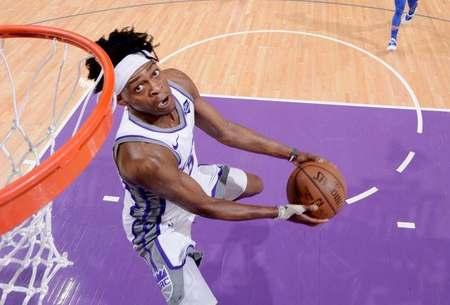 市场上静默 市场上静默